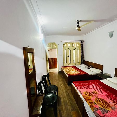 Inder Palace Barkot Ngoại thất bức ảnh